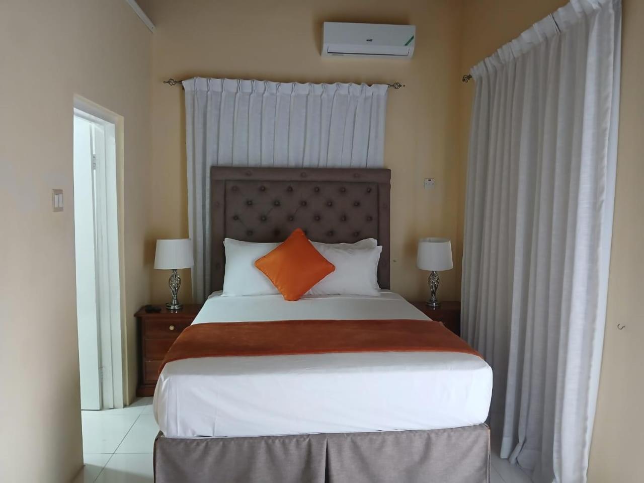 Runthings Hideaway Stay Negril Exterior photo